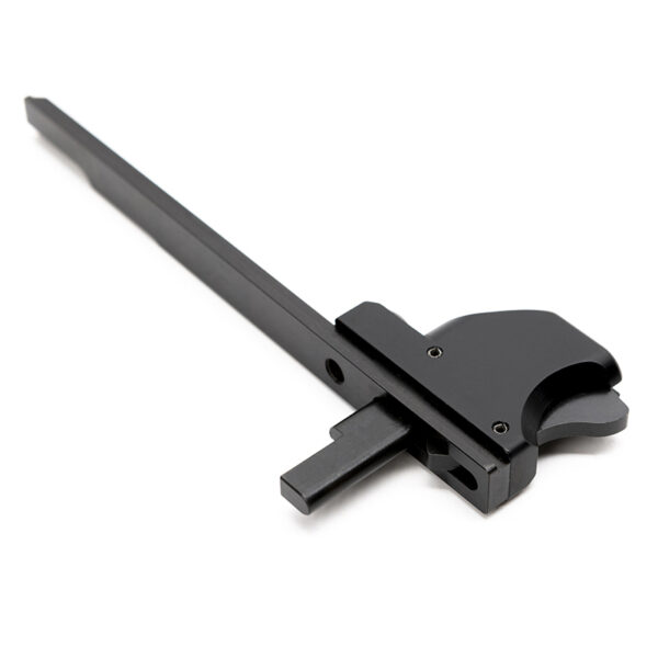 LATCHING CHARGING HANDLE ASSEMBLY